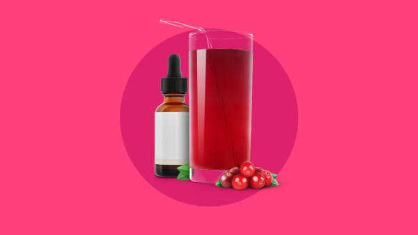 Bottle of essential oil and cranberry juice: Home Remedies for UTI