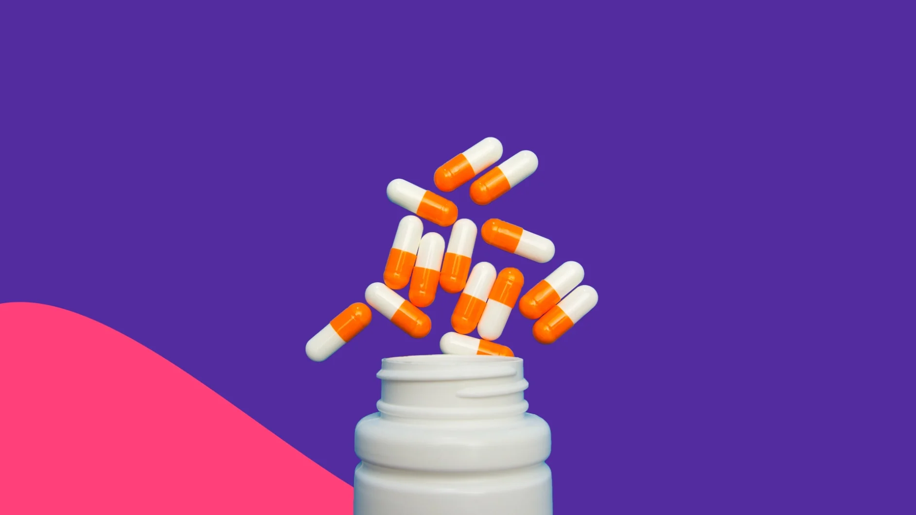 Bottle with pills spilling out - Is amoxicillin good for a UTI?