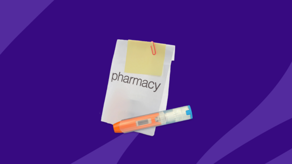 A diabetes autoinjector and a pharmacy bag: How much is Fiasp Flextouch without insurance?