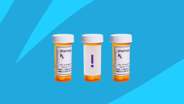 Pill bottles representing Toradol and ibuprofen