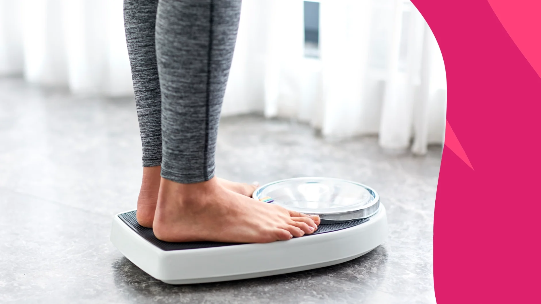 Woman standing on a scale - Does estradiol cause weight gain?