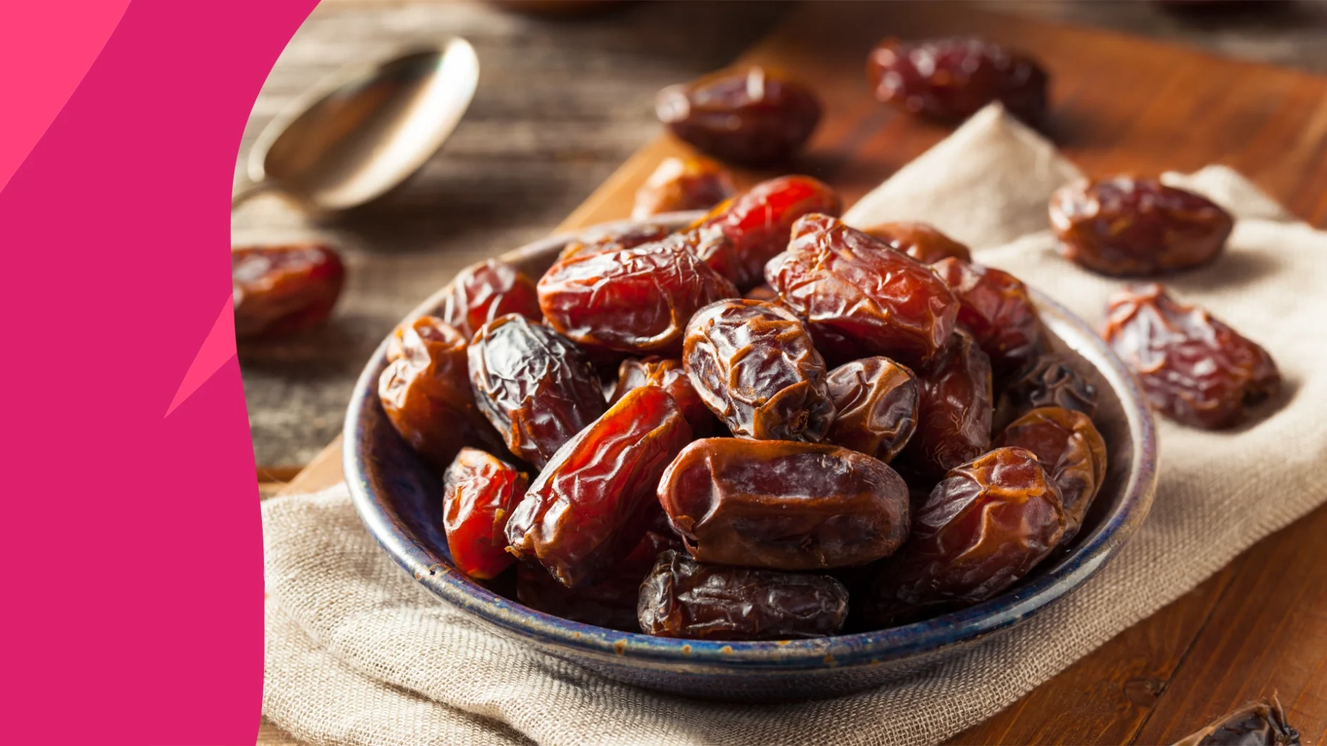 A bowl of dates | dates benefits