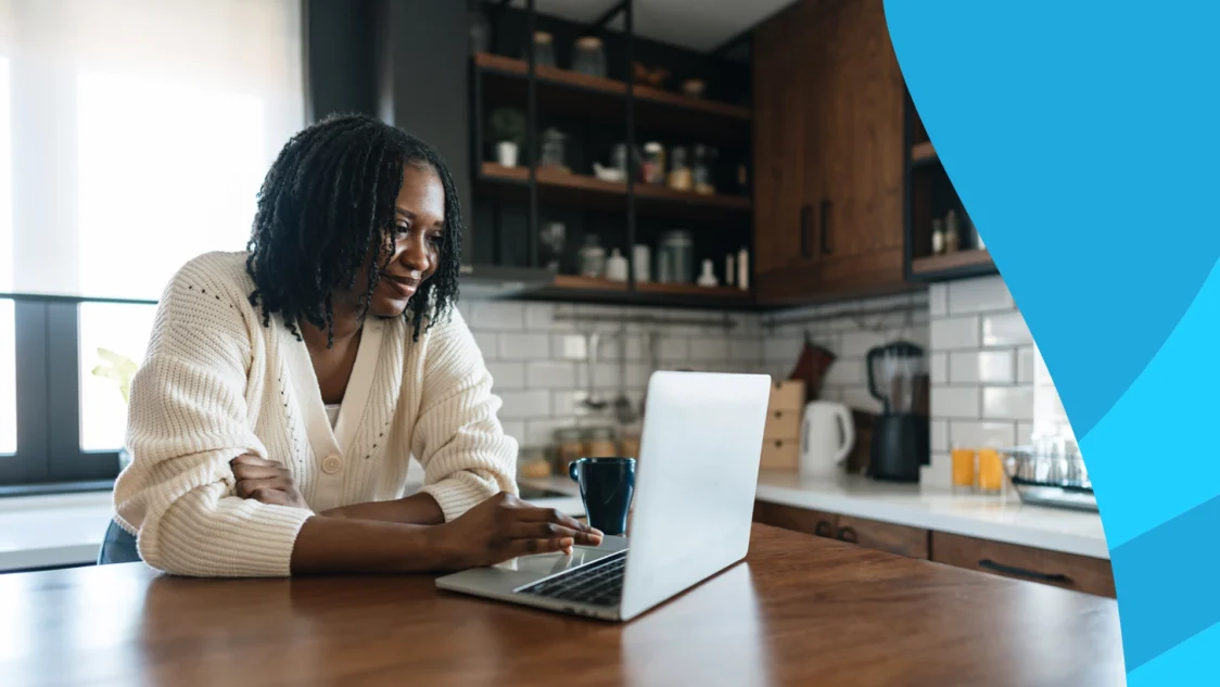 Person looking at their computer - SingleCare reviews